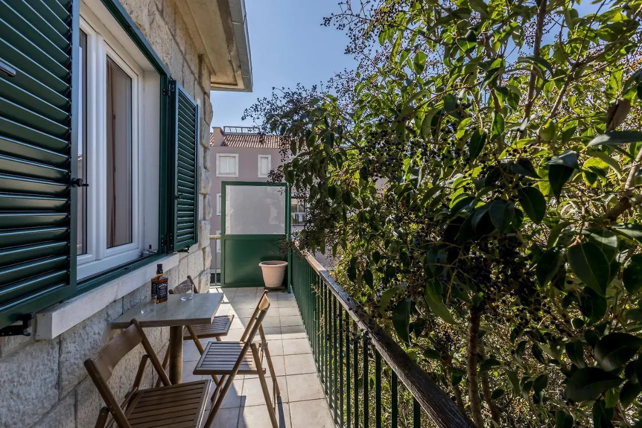 Ferula, 3 Bedroom Apartment Near Beach Bacvice Split Croacia